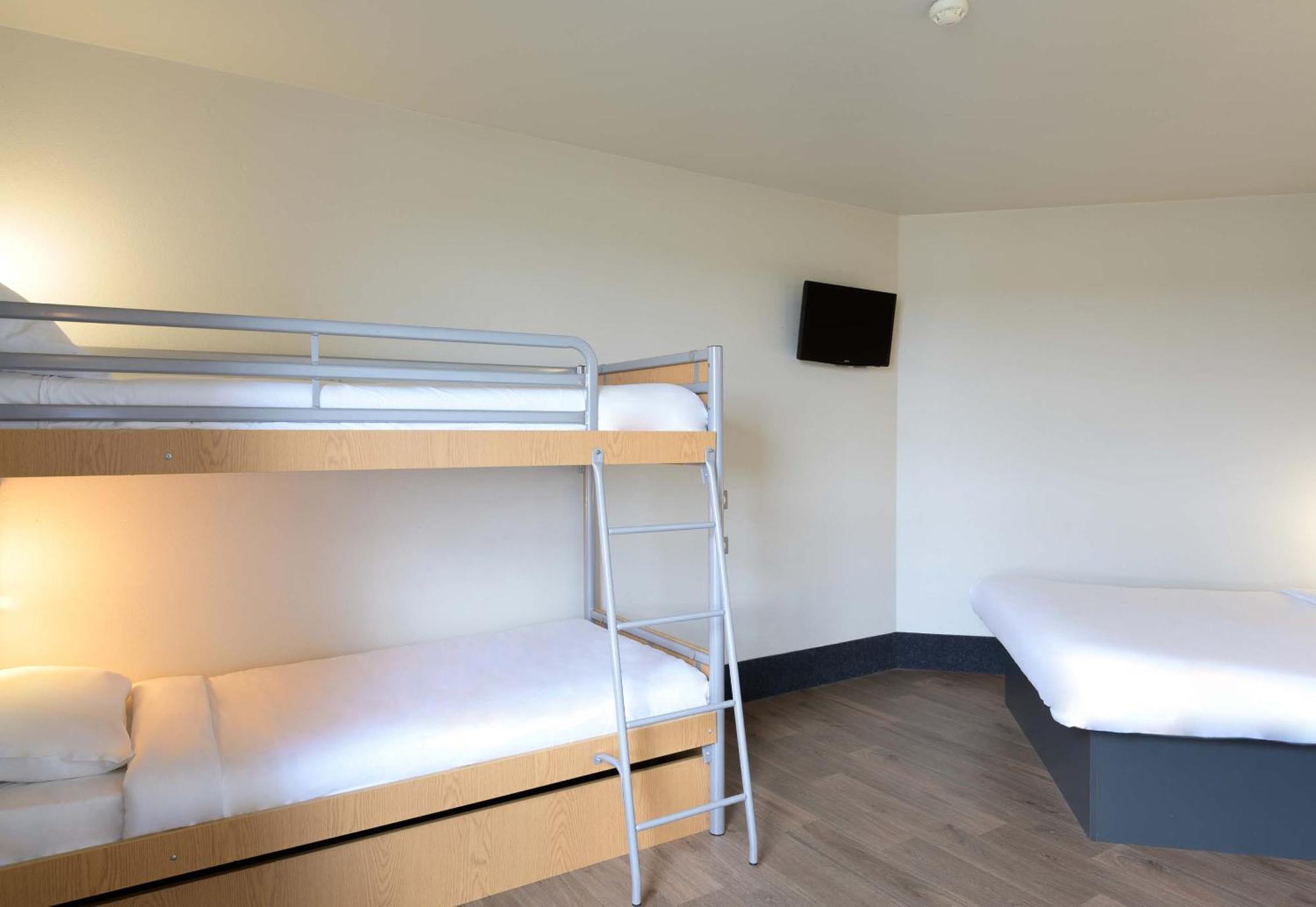 B&B Hotel Marne-La-Vallee Torcy Екстер'єр фото